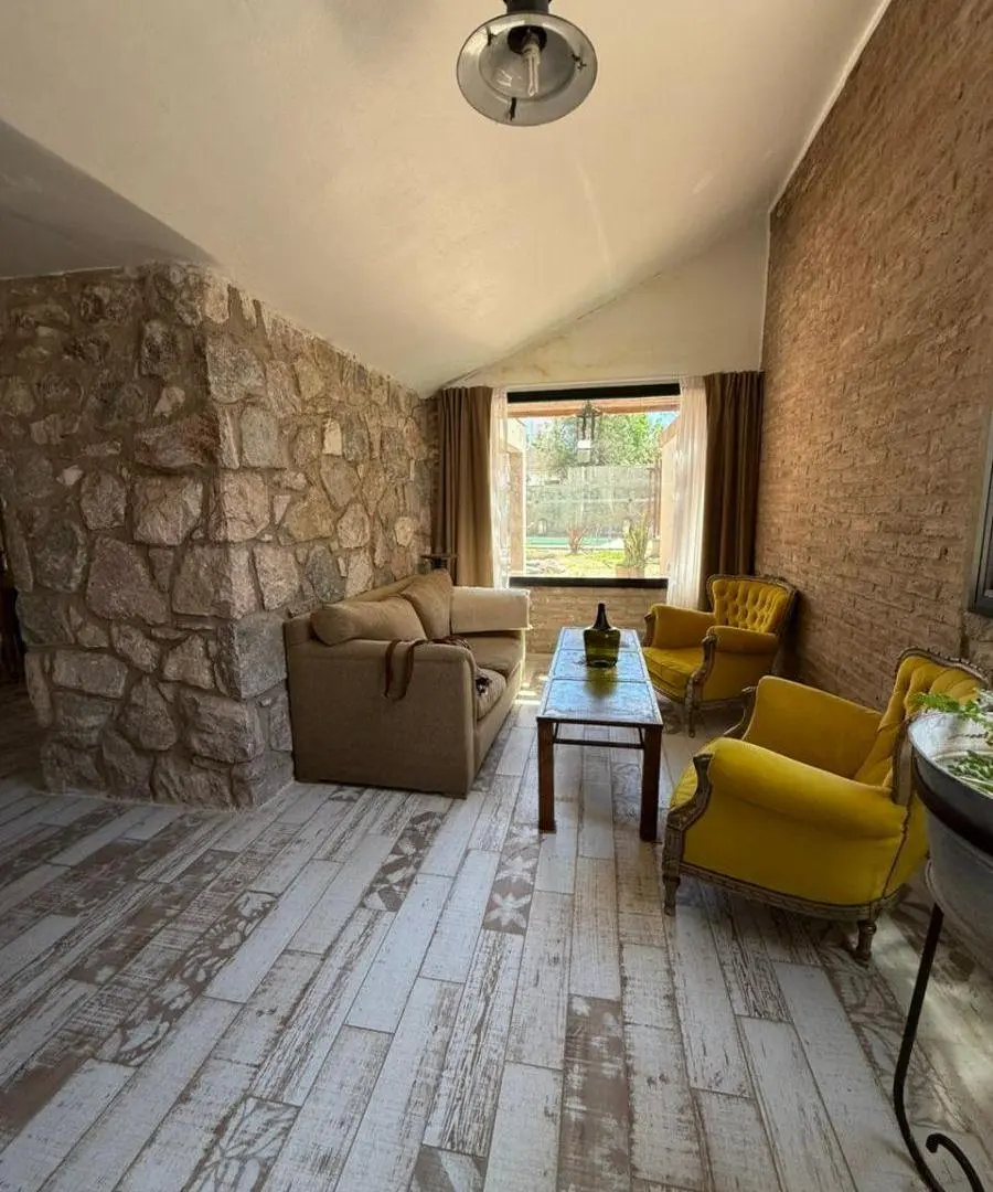 VENTA CASA 3 DORMITORIOS VILLA SUIZA CARLOS PAZ 3