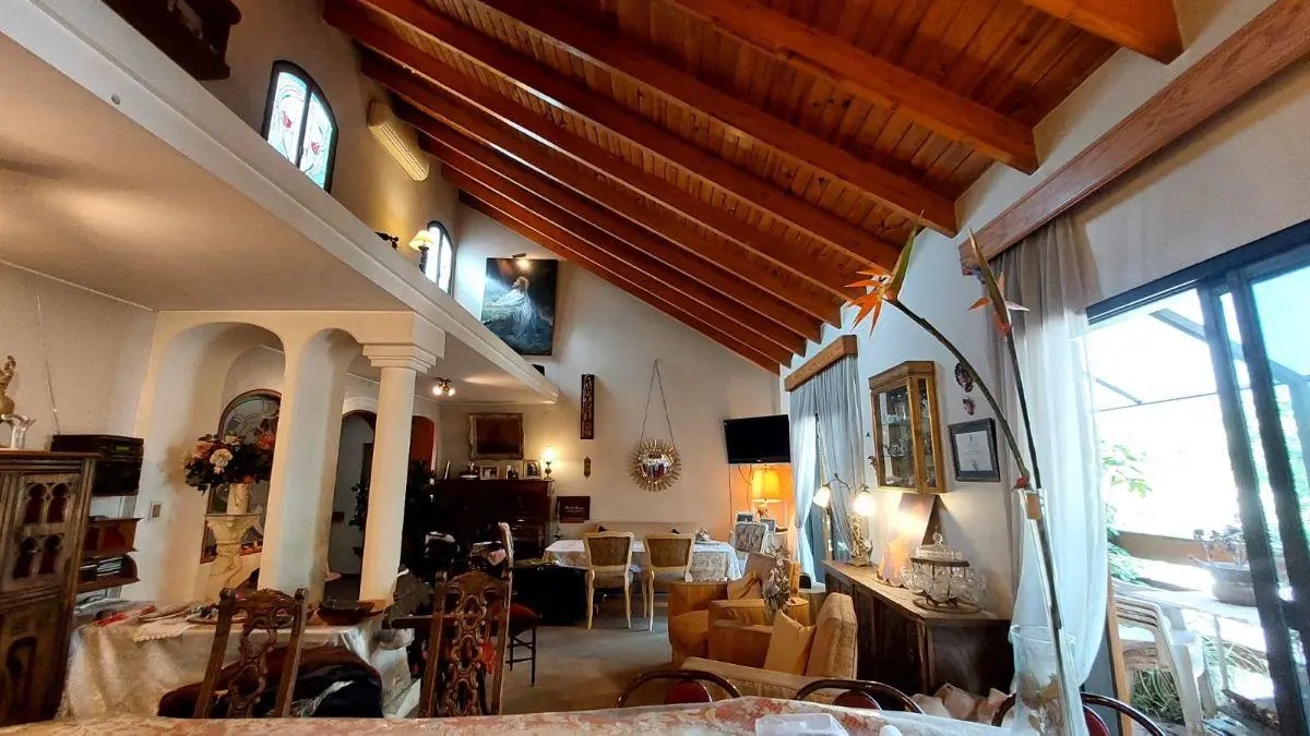 VENTA LOCAL COMERCIAL + DEPARTAMENTO 5TA SECCION 1