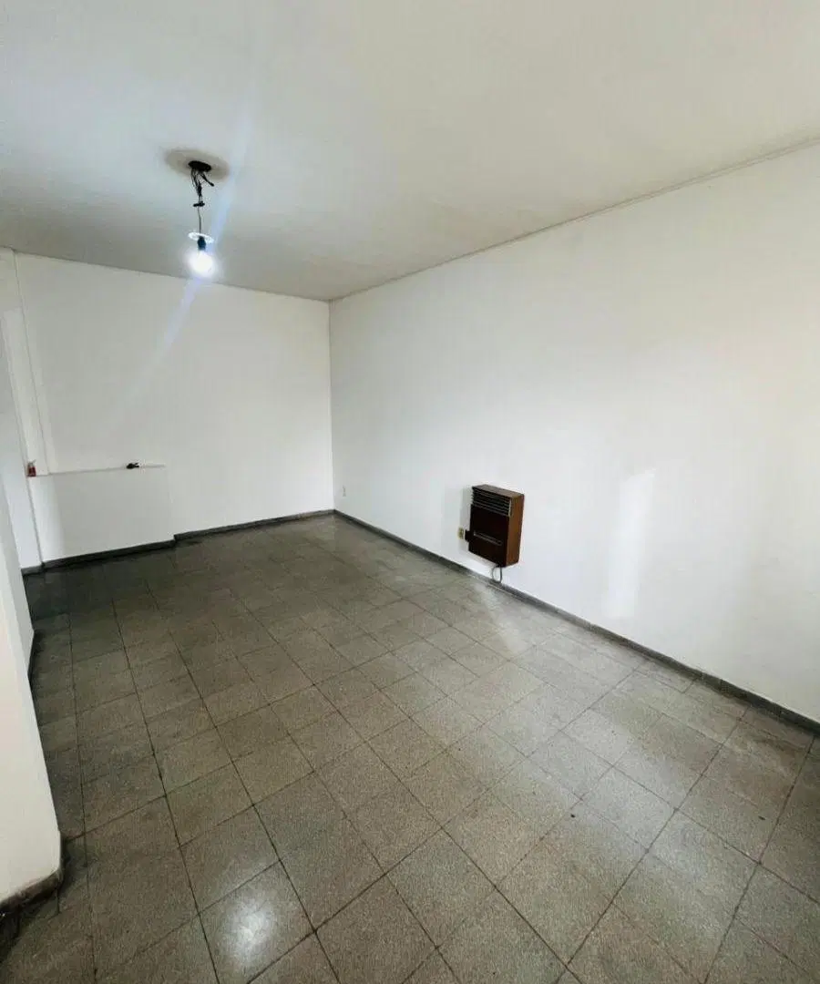 Excelente oportunidad de inversión o vivienda propia. 4