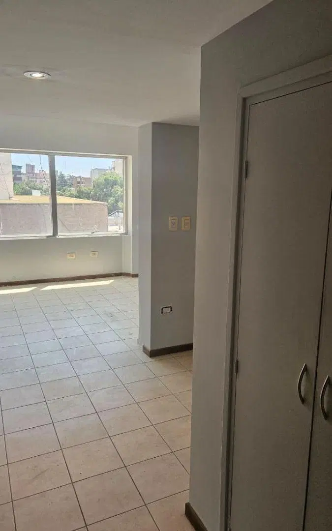 ALQUILER | EXCLUSIVA OFICINA DÚPLEX EN EL CORAZÓN DE LA CIUDAD 8