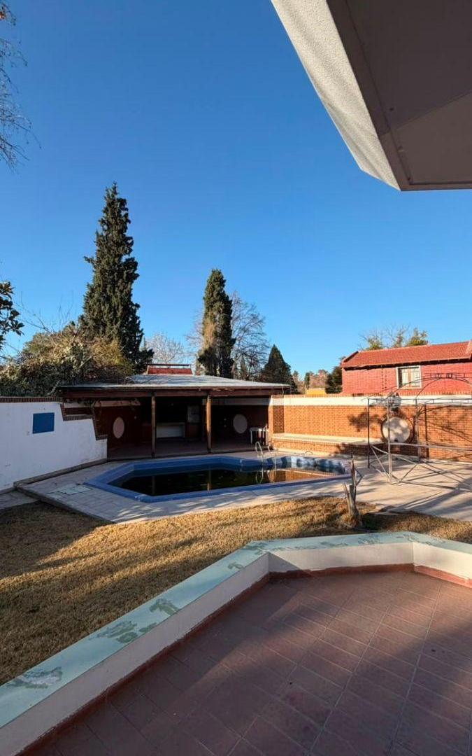 Foto de ALQUILER | CASA/CHALET EN GODOY CRUZ (A METROS PARQUE BENEGAS), imagen 1