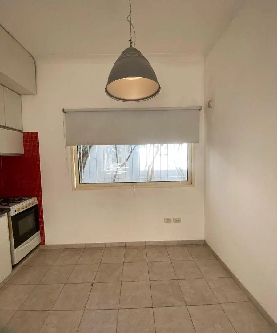 Casa en venta en La Plata de 110 m2 con 2 dormitorios 5