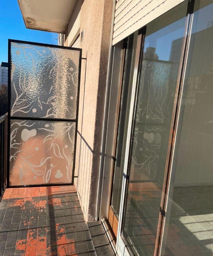 Foto de Departamento quinto piso al frente en alquiler, imagen 5