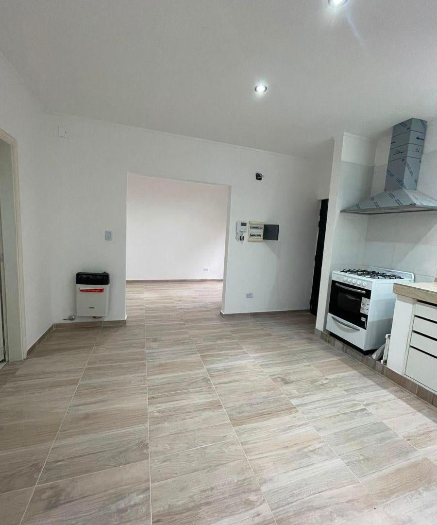 Foto de Departamento de 90 m² con 2 dormitorios en venta en Ringuelet, imagen 5