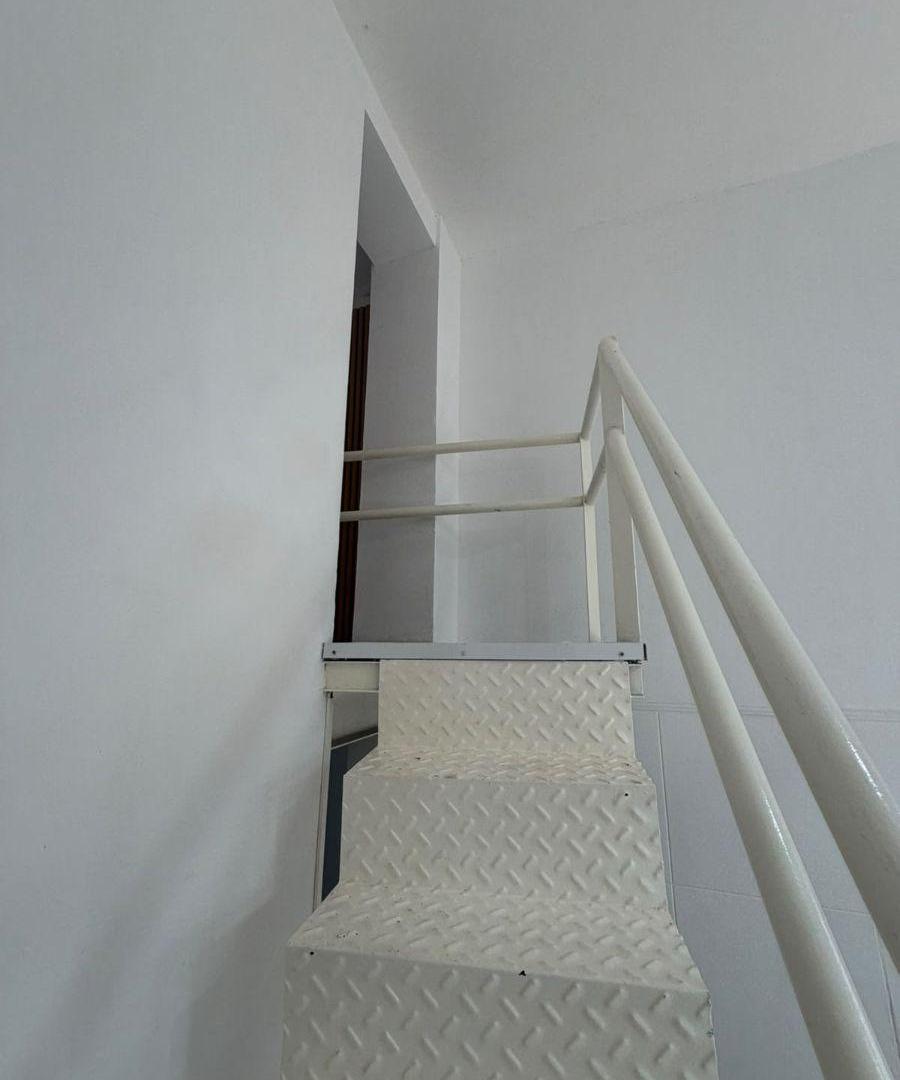 Foto de departamento en venta estilo loft con desnivel sin expensas, imagen 1