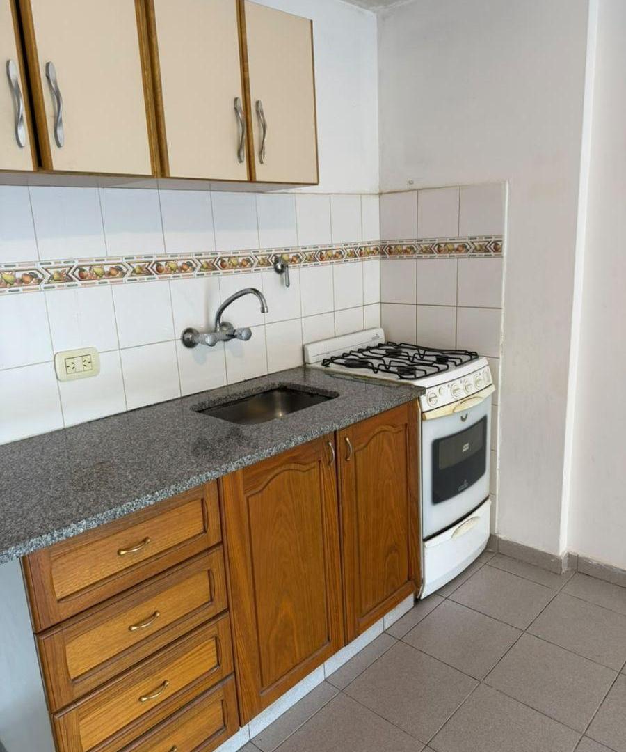 Foto de Monoambiente en alquiler en La Plata, imagen 3