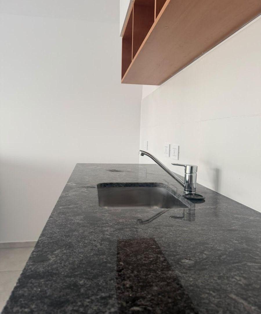 Foto de ¡ALQUILER - MONOAMBIENTE MODERNO A ESTRENAR EN LA PLATA!, imagen 5