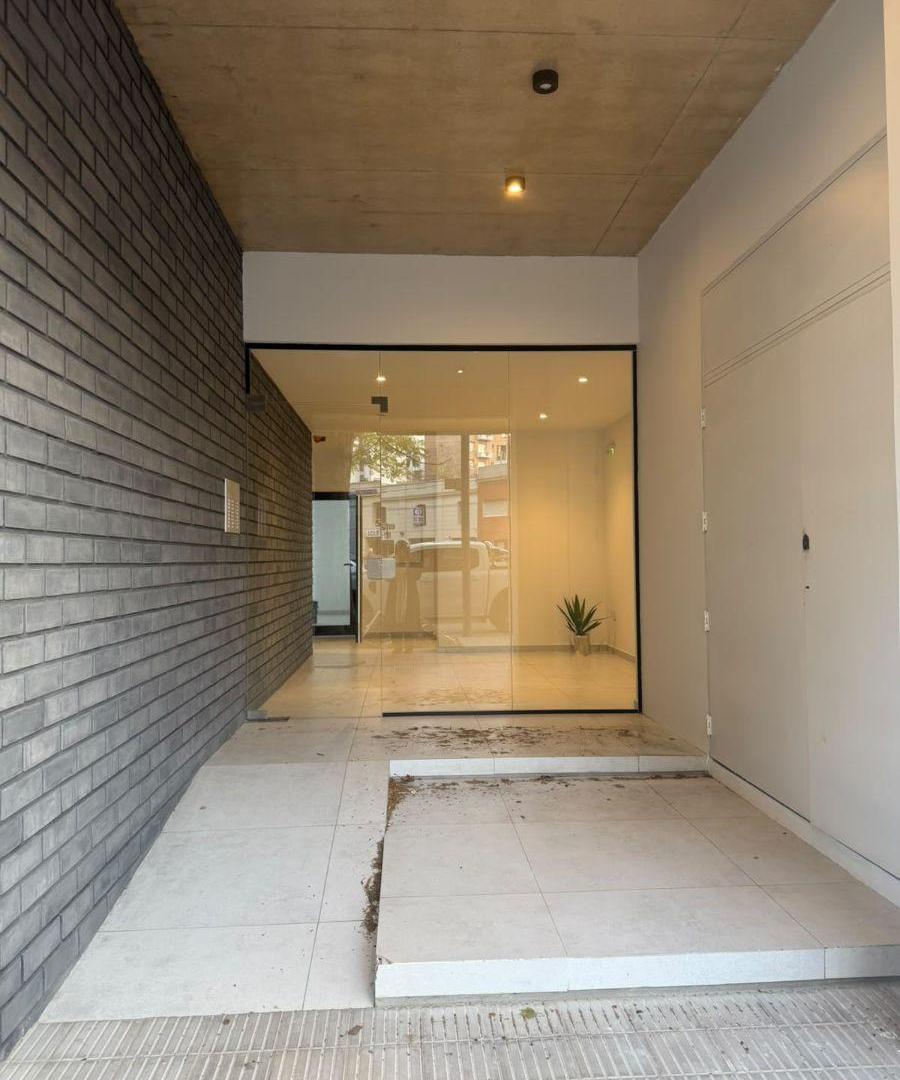 Foto de ¡ALQUILER - MONOAMBIENTE MODERNO A ESTRENAR EN LA PLATA!, imagen 3