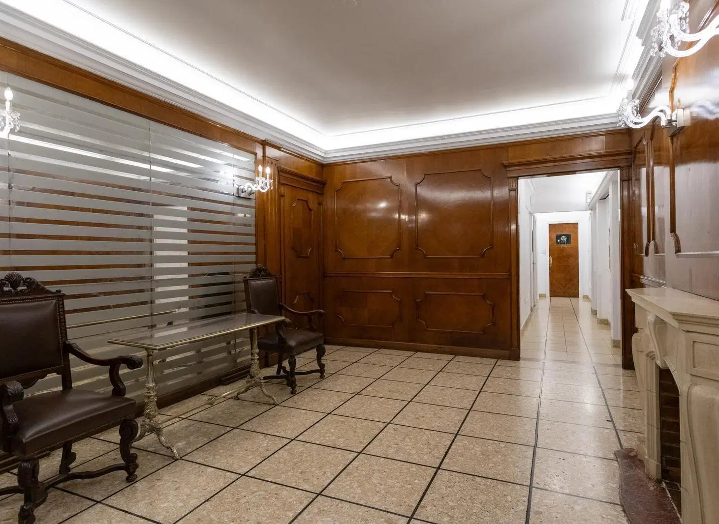 VENTA DEPARTAMENTO 4 AMBIENTES EN PALERMO C/ DEPENDENCIA Y PATIO I APTO COMERCIAL I A REFACCIONAR 3