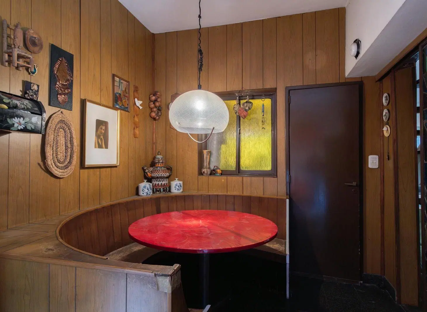VENTA I CASA 4 AMBIENTES CON DEPENDENCIA COCHERA PATIO Y TERRAZA I PARQUE CHAS 4