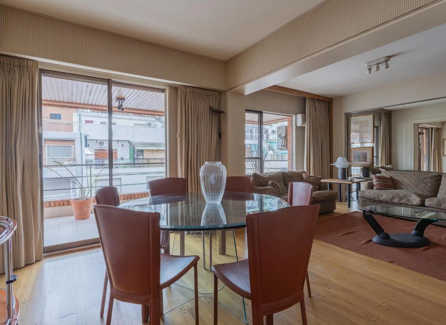 Venta. Departamento. Laprida y Arenales. Barrio Norte. Piscina. SUM. Cochera y baulera 2