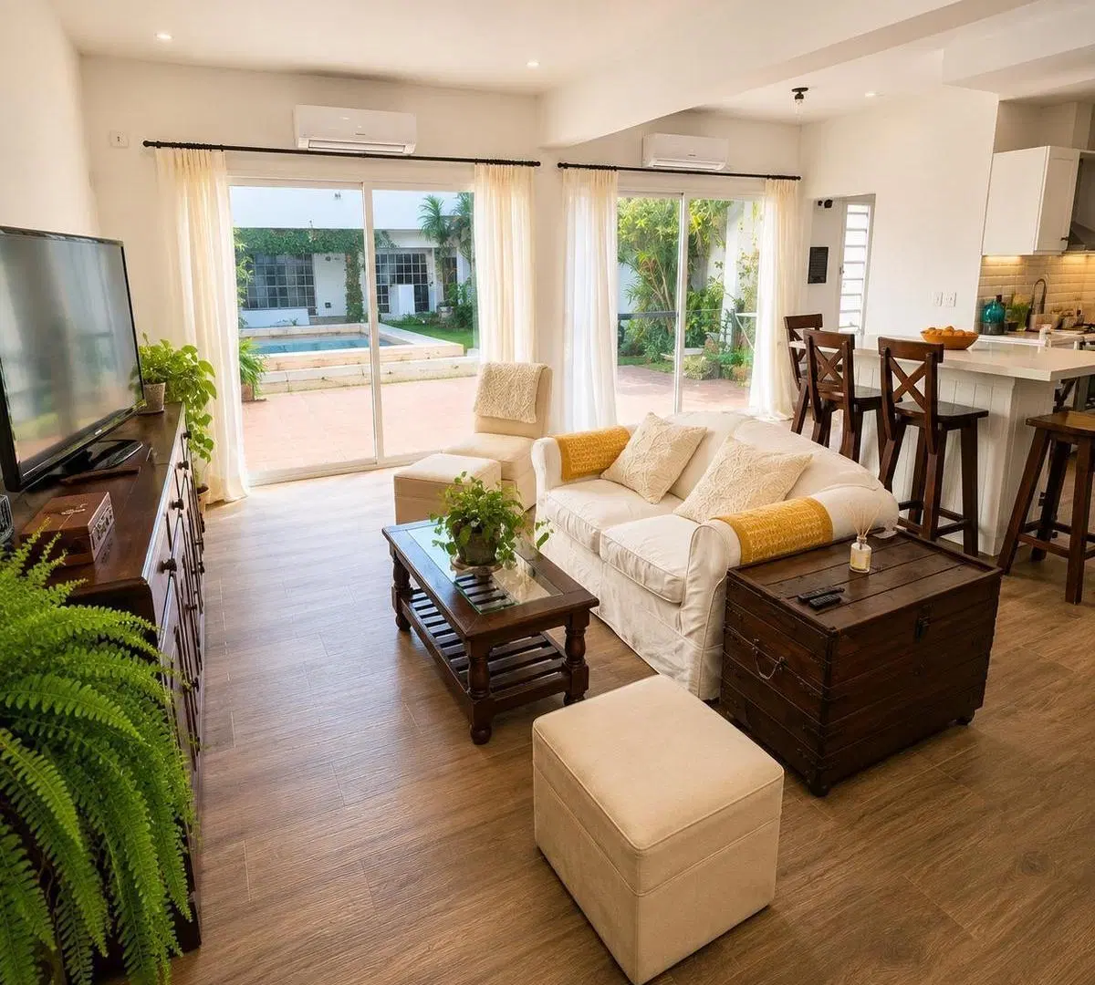 Venta | Casa en Florida Oeste | 500 metros | Pileta | 4 dormitorios | Jardin 3
