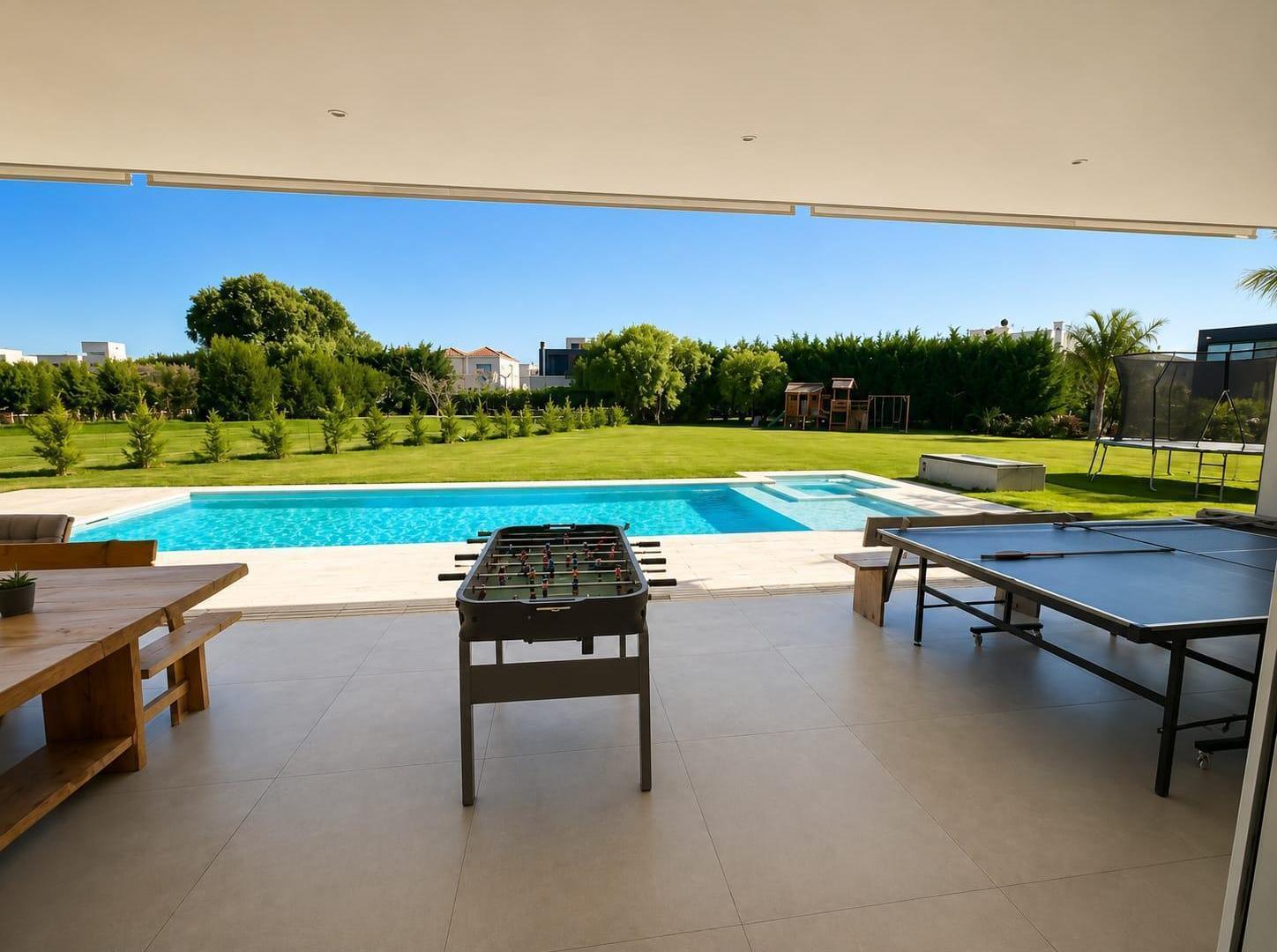 Foto de Venta | Casa | Barrio Privado Valdevez | Tristan Suarez | 2200 m2, imagen 4