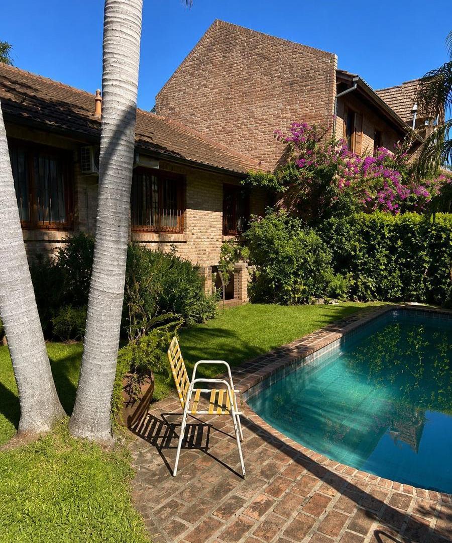 Foto de Venta | Casa | Beccar | 4 Amb | Jardin | Pileta | Parrilla y Quincho |, imagen 1