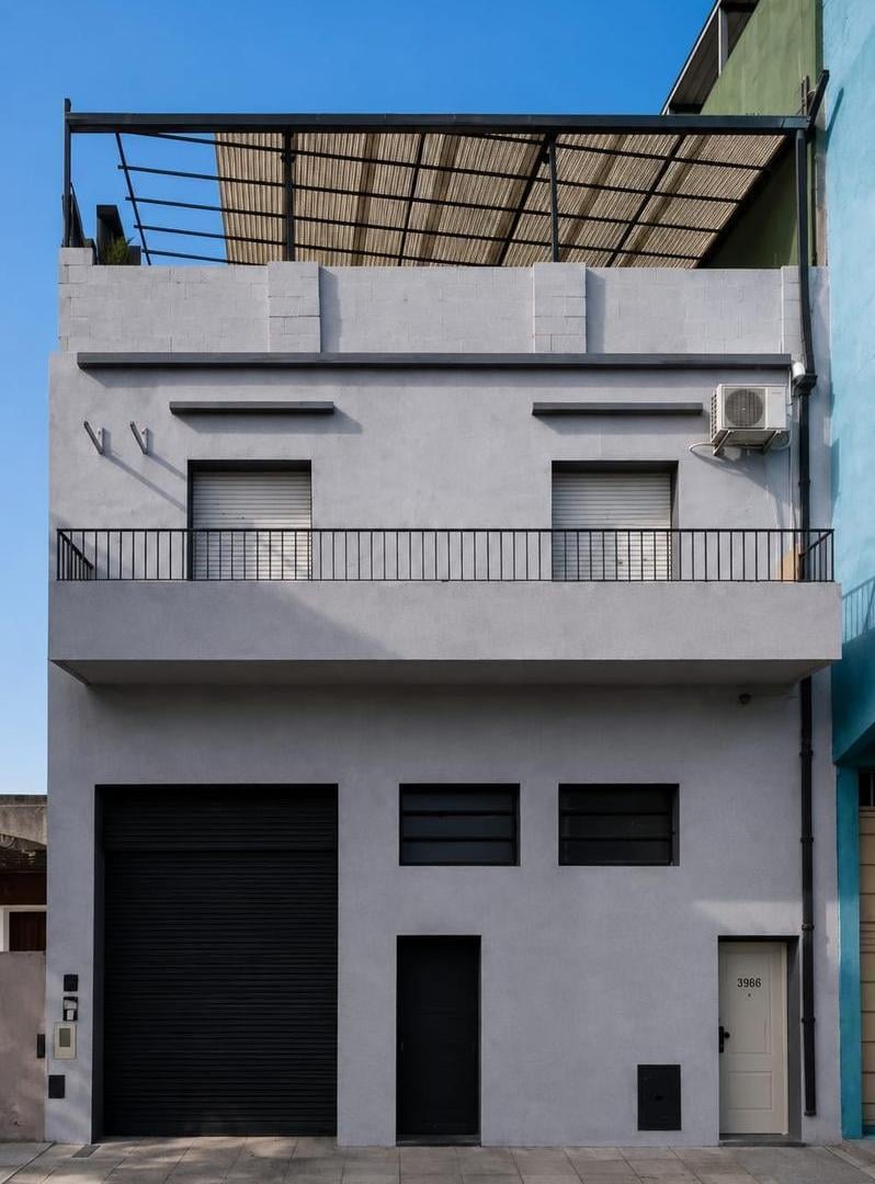 Foto de Venta | PH | Flores Sur | 208 m2 | Duplex | 2 terrazas | Quincho | Sin, imagen 1