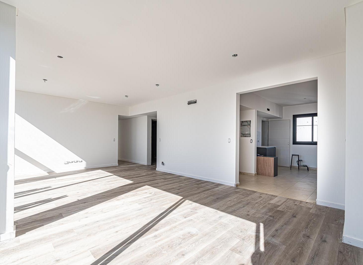 Foto de VENTA | DEPARTAMENTO | SAAVEDRA | DUPLEX | TERRAZA PROPIA | DOS, imagen 3