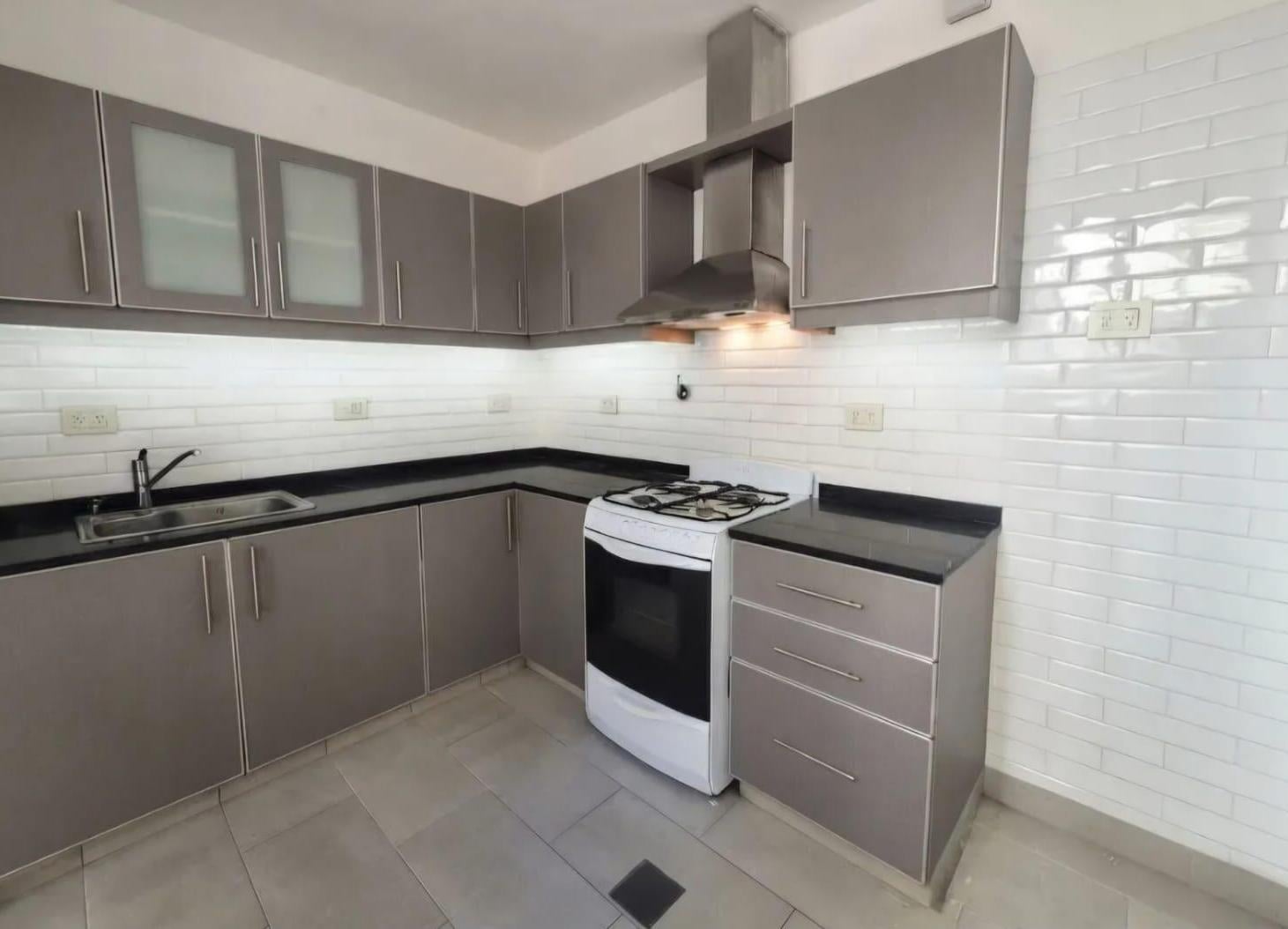 Foto de Venta | Departamento | Caballito | 5 ambientes | Balcon | Apto credito, imagen 3