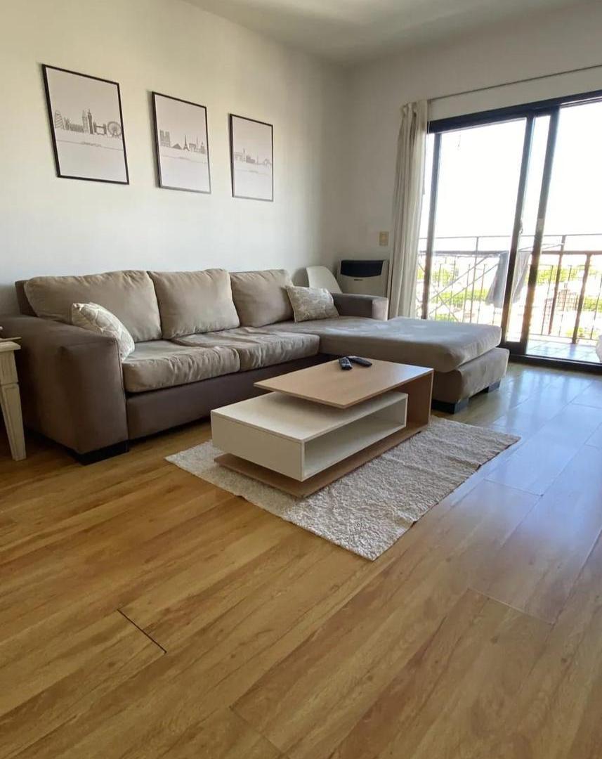 Foto de Venta | Departamento | Villa Luro | 4 ambientes | Toilette | 140000 USD, imagen 2