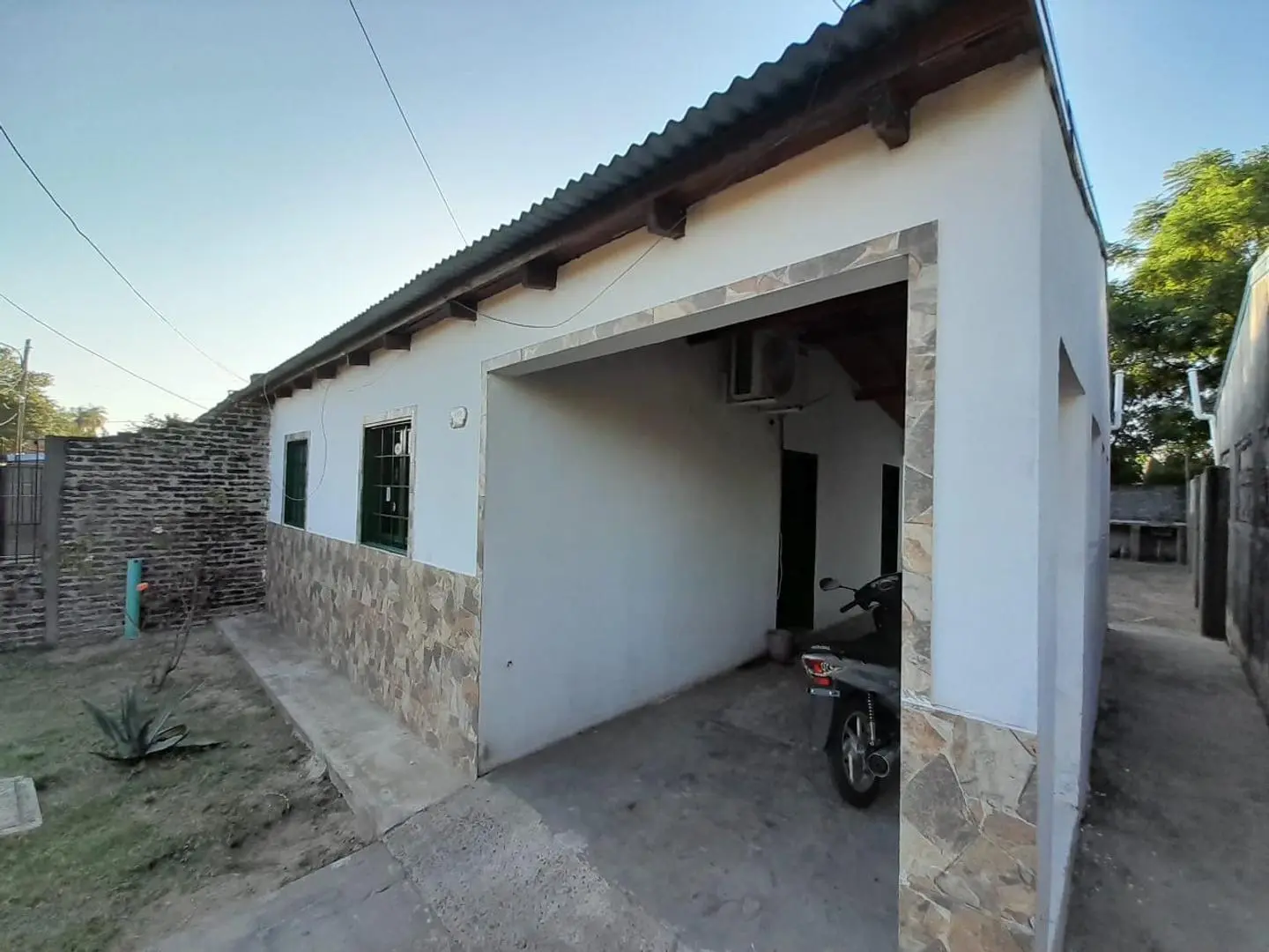 VENDO HERMOSA CASA A METROS DE LA CAPILLA SAN CAYETANO!!! 4