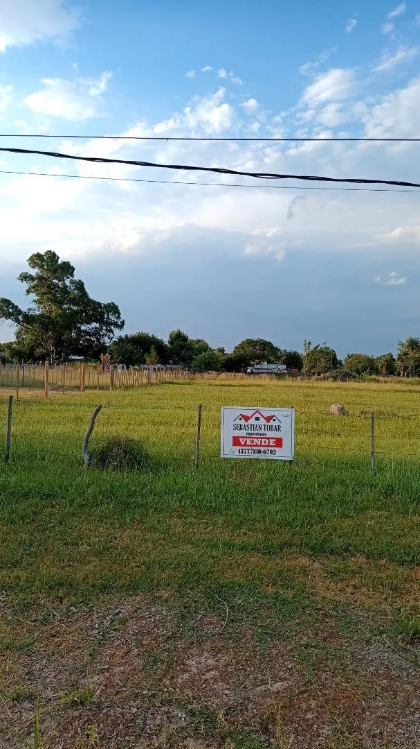 VENDO EXCEPCIONAL TERRENO DE GRANDES DIMENSIONES EN ESQUINA 2