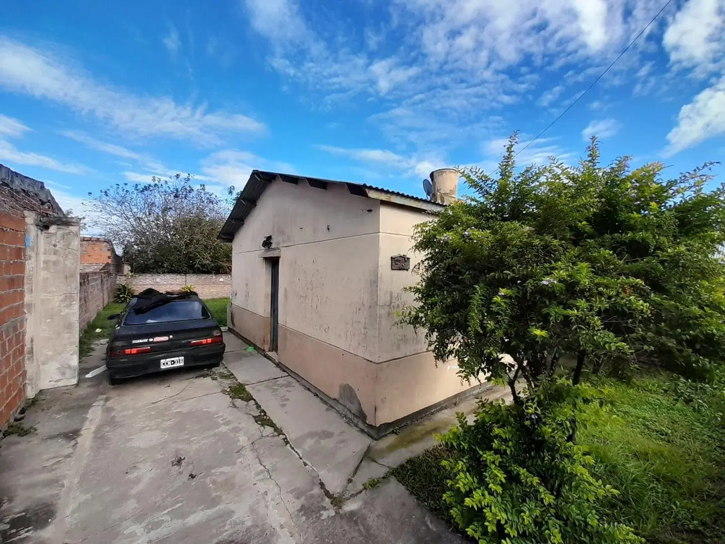 VENDO CASA CERCA DEL CENTRO EN LA CIUDAD DE ESQUINA !!! 4