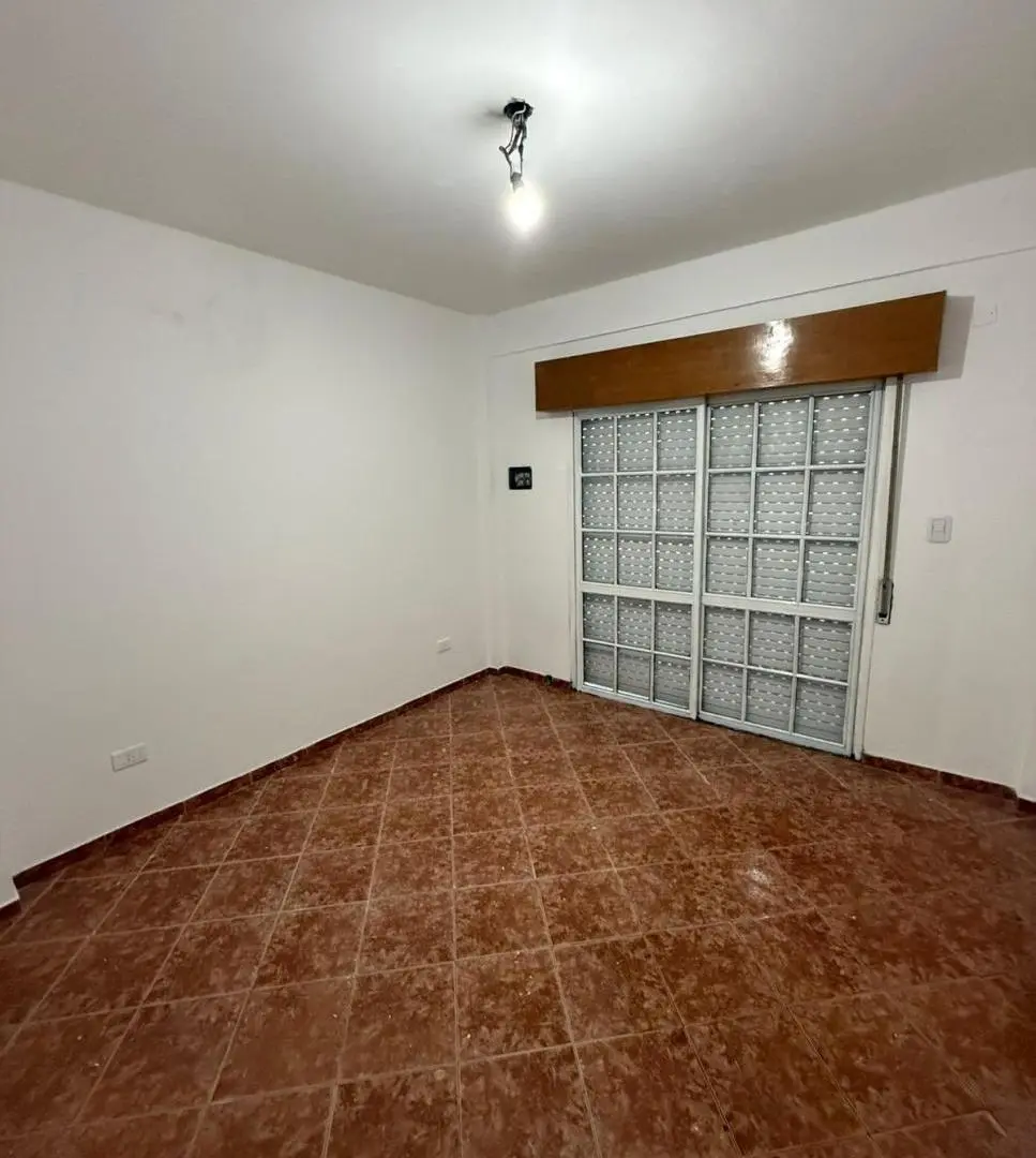 DEPARTAMENTO EN PABLO PODESTA 3