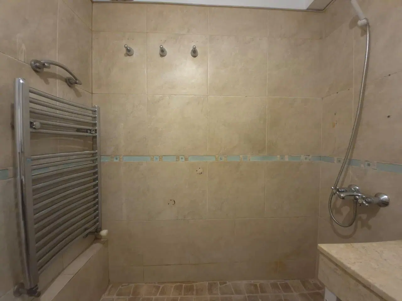 Venta Depto 2 Dorm Nueva Córdoba frente con balcón y vista Perque Sarmiento 5