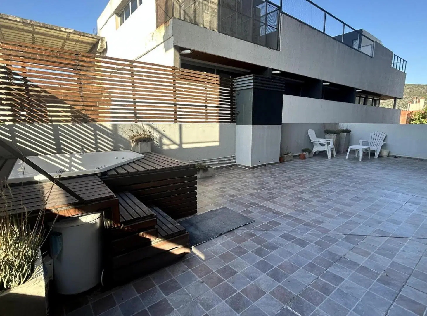 Venta Departamento 2 Dormitorios con Terraza de 70 m y Jacuzzi  Miralejos 9  Villa Carlos Paz 4