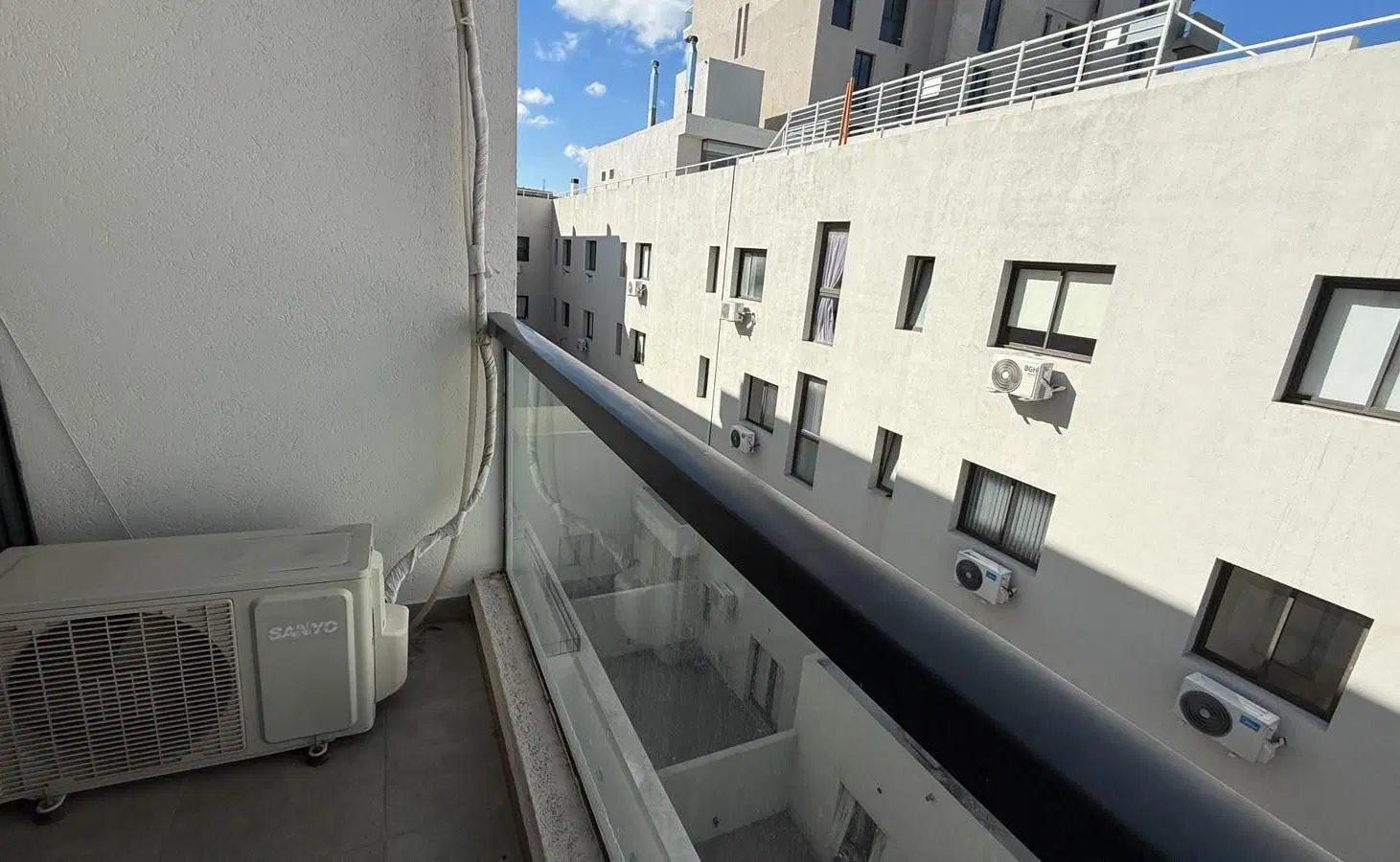 Venta Departamento 1 Dormitorio con Cochera Paseo Quattro Centro de Villa Carlos Paz 3