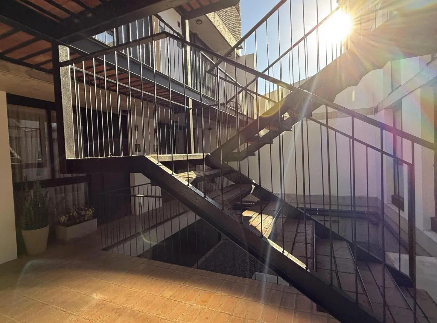 Departamento de 2 Dormitorios con Cochera en Venta Villa Carlos Paz Diseño de Autor 4