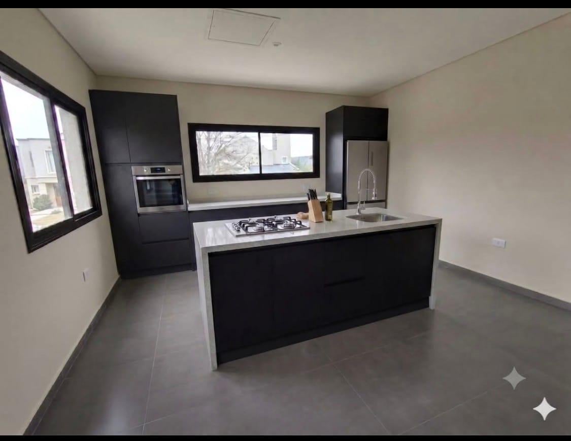 Foto de CASA A ESTRENAR EN VENTA LOMAS DEL REY, MAYU SUMAJ, imagen 3