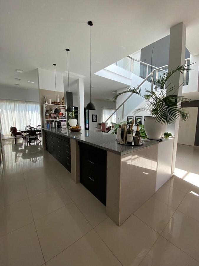 Foto de Casa en Venta en Altos de Campo Grande, Pilar, G.B.A. Zona, imagen 3