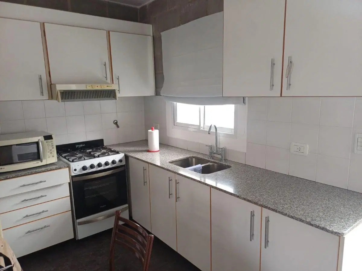 Duplex con jardin y parrila en Altos de San Lorenzo 1