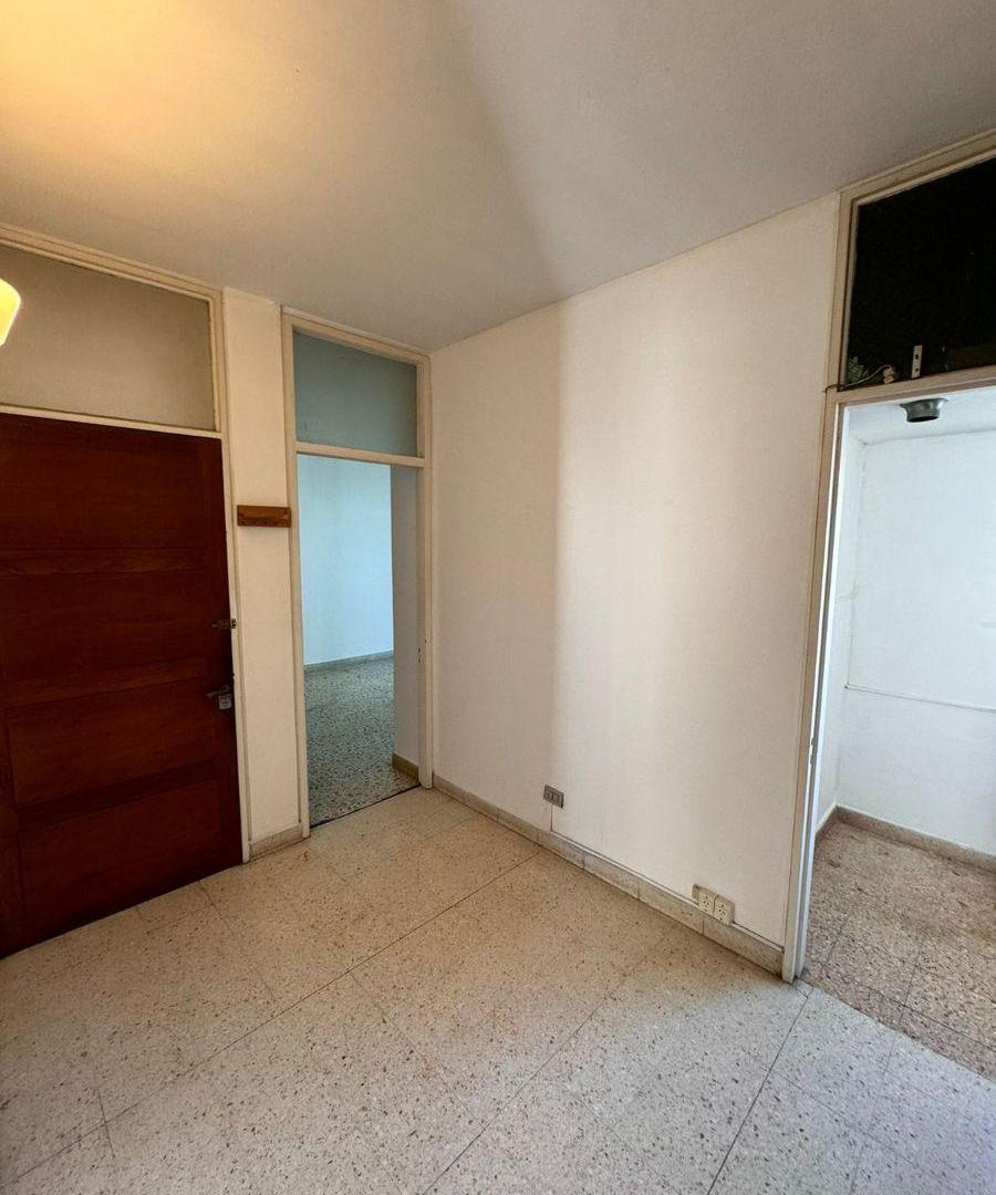 Foto de Departamento en planta alta sin expensas, imagen 1
