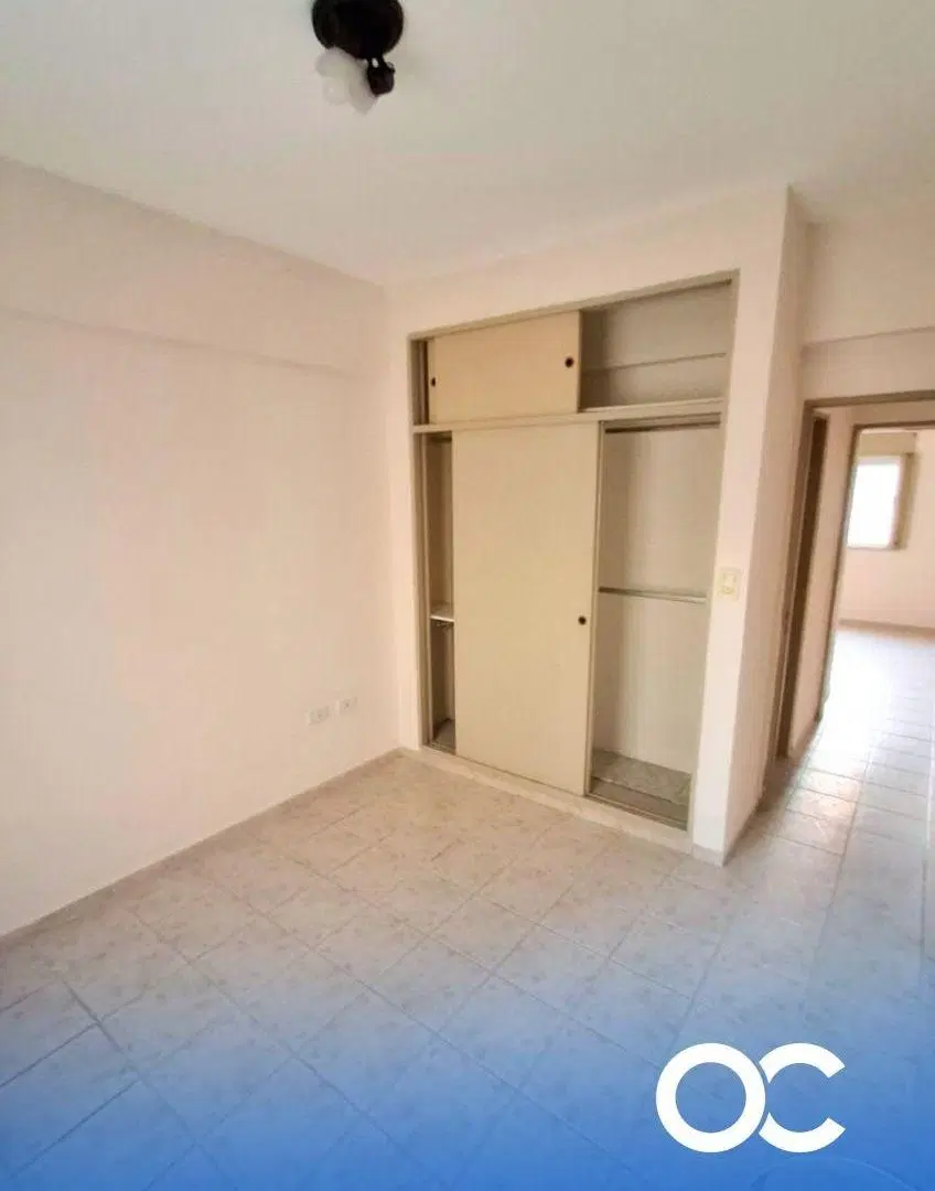 Depto 2 Dorm. al Frente con Balcón y Cochera en Camba Cuá 3