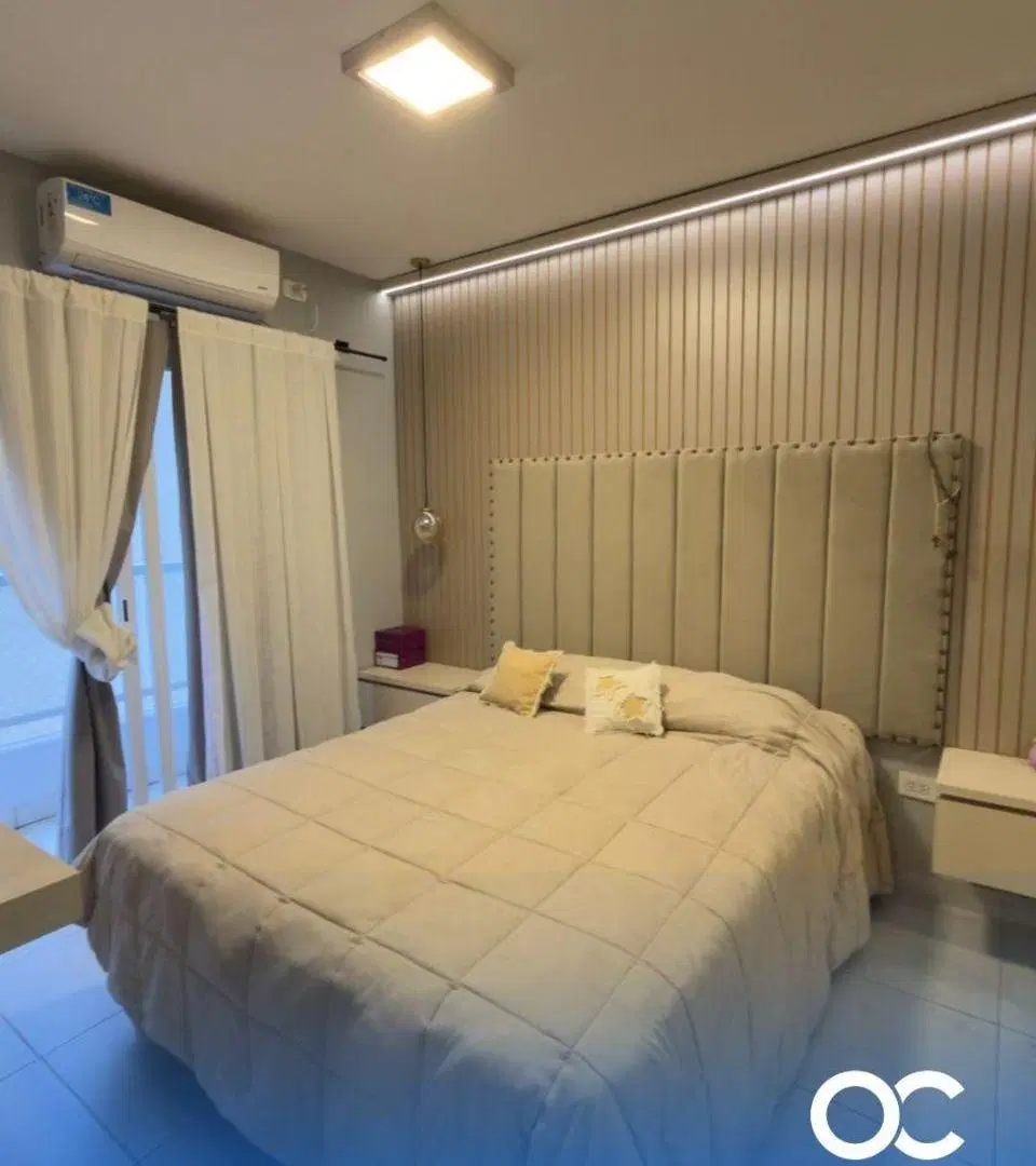Depto de 2 dormitorios y 2 baños con balcón al frente - B° Centro 5