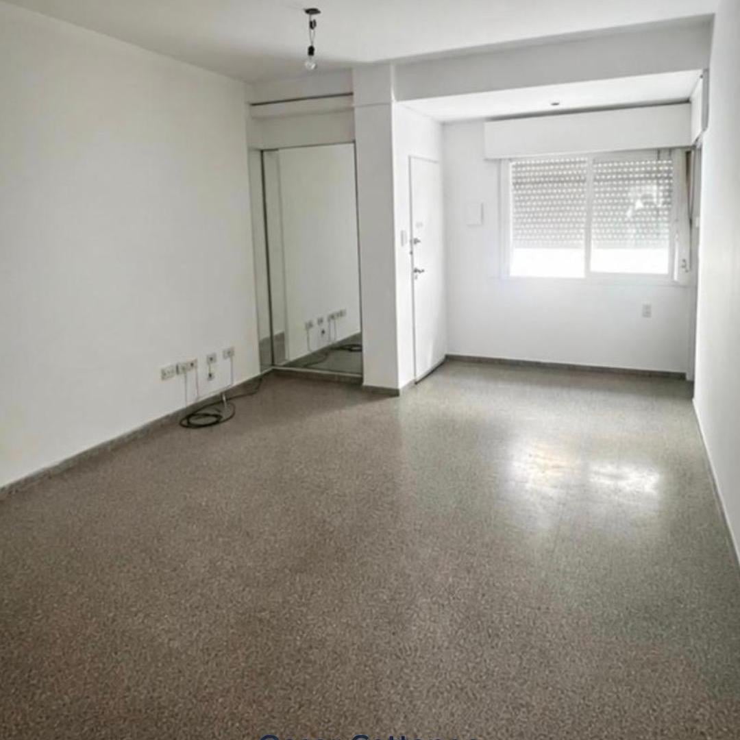 Foto de Departamento de 2 dormitorios a metros de Plaza Torrent, imagen 2