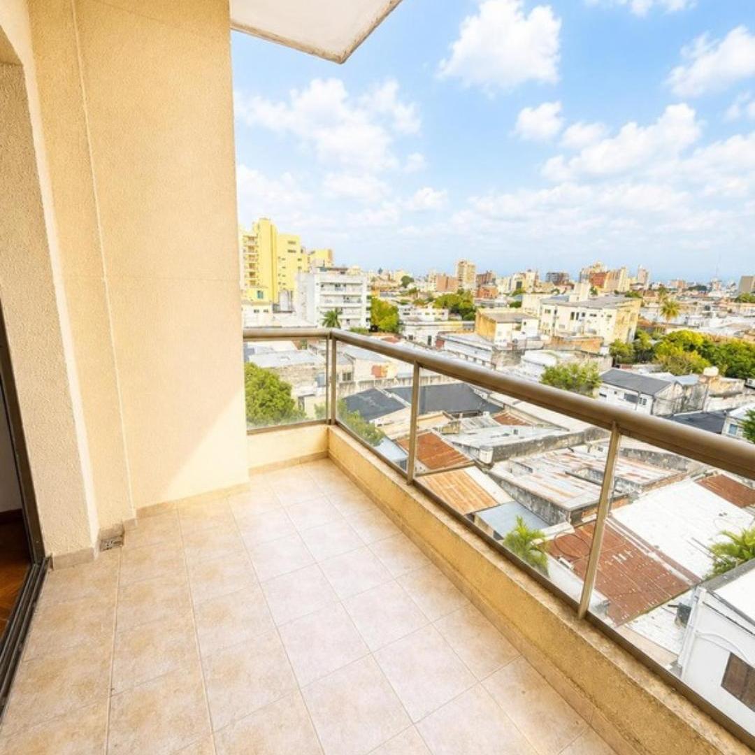 Foto de Depto 1 dorm al frente de Plaza y a mts de Costanera, imagen 2