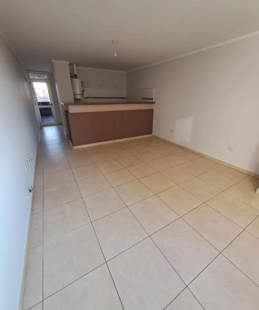 Departamento de 40 m² con 1 dormitorio en alquiler en Alberdi 1