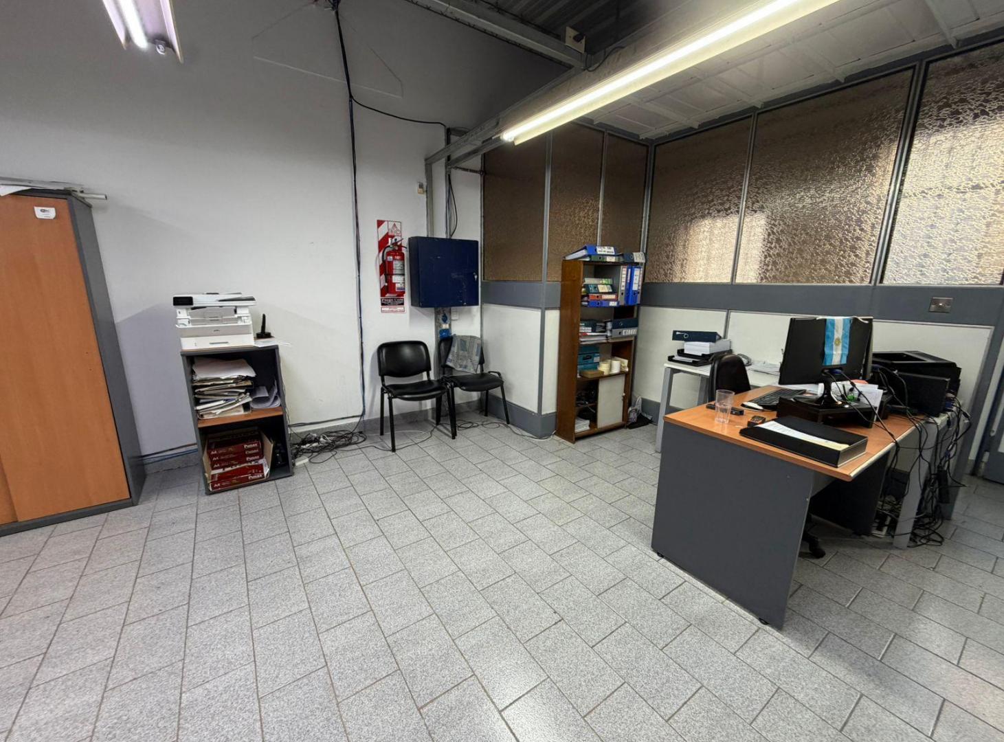 Foto de Depósito con oficinas, imagen 4