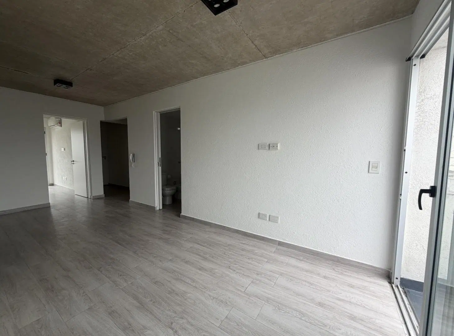 ALQUILER DEPARTAMENTO 2 AMBIENTES TERRAZA PROPIA CON PARRILLA EN VILLA DEVOTO 2
