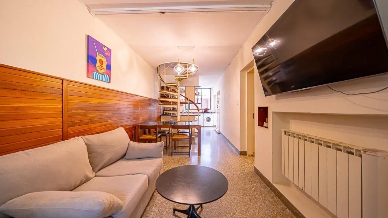VENTA CASA 5 AMBIENTES PARQUE EN CIUDAD JARDIN APTO CREDITO 5