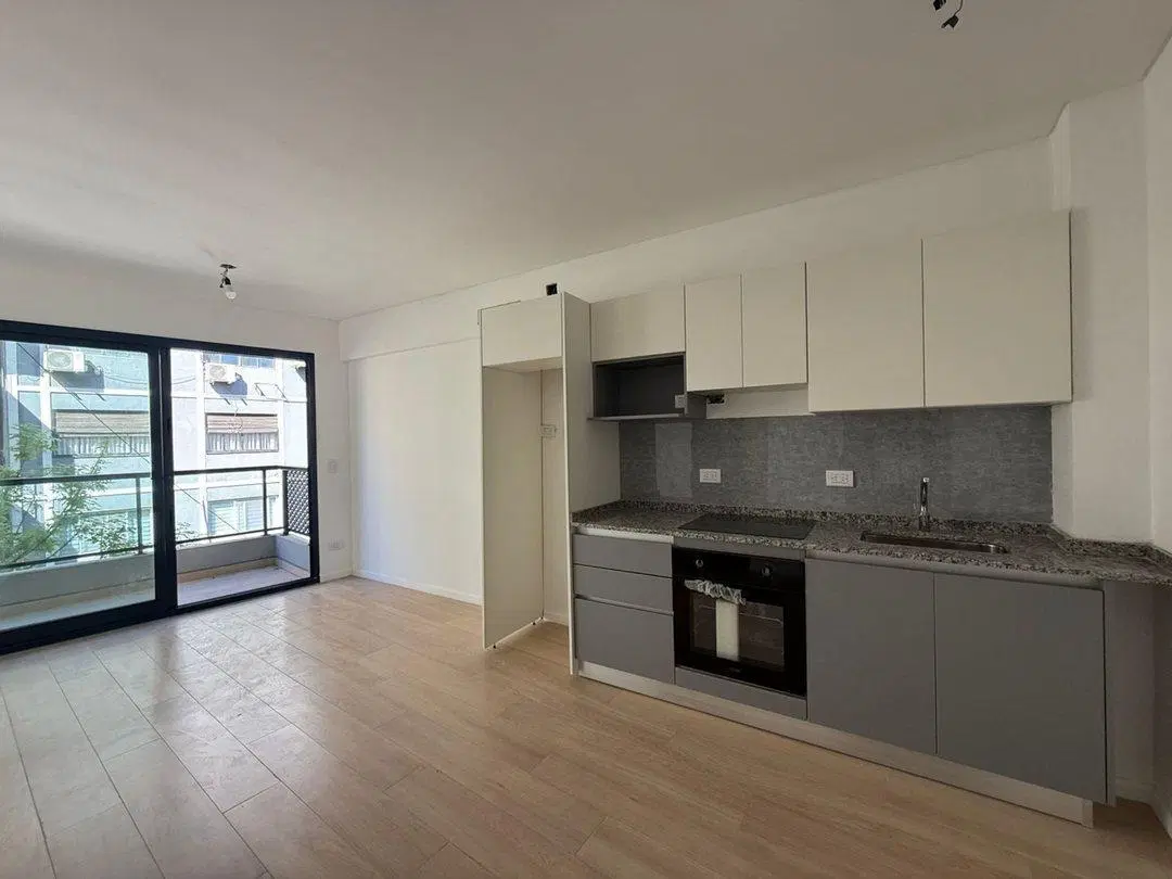 VENTA MONOAMBIENTE CON PATIO RECOLETA A ESTRENAR 4
