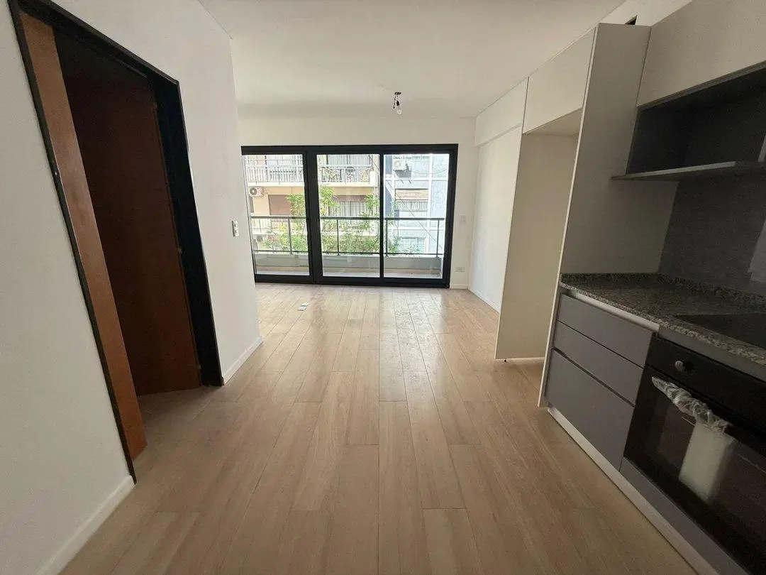 VENTA MONOAMBIENTE CON PATIO RECOLETA A ESTRENAR 2