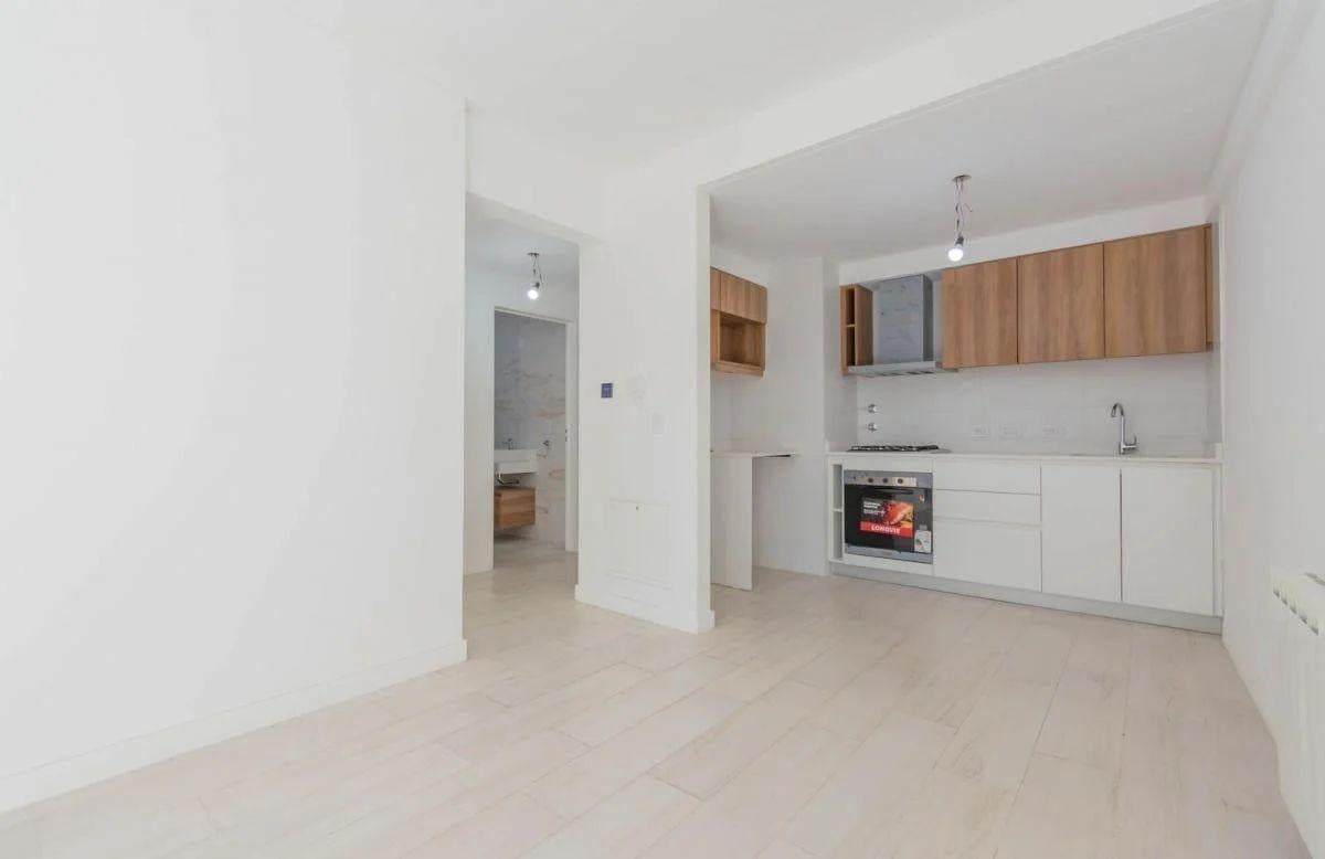 Foto de VENTA DEPARTAMENTO 2 AMBIENTES CON BALCON SAAVEDRA, imagen 1