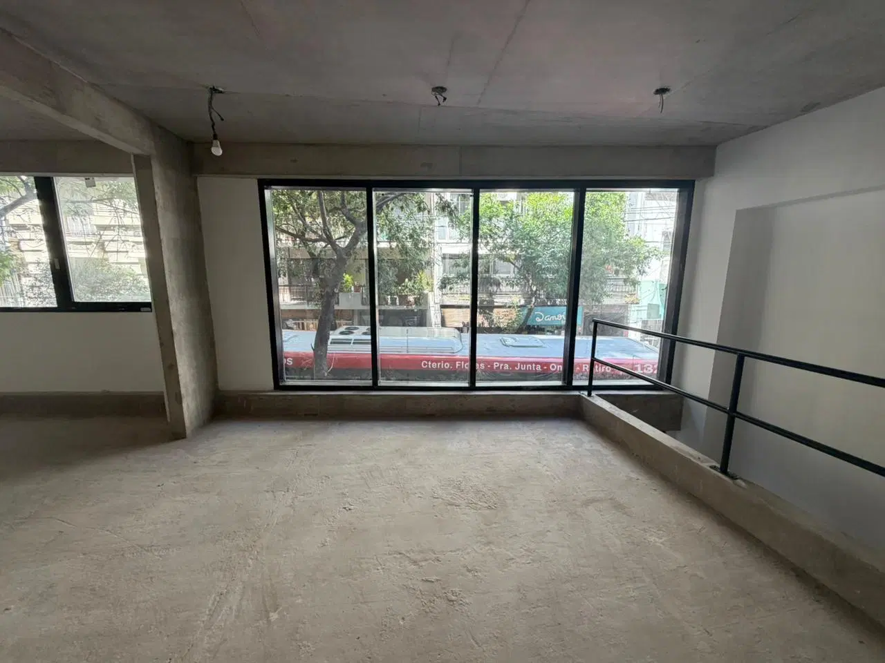 ALQUILER LOCAL A ESTRENAR EN RECOLETA 4