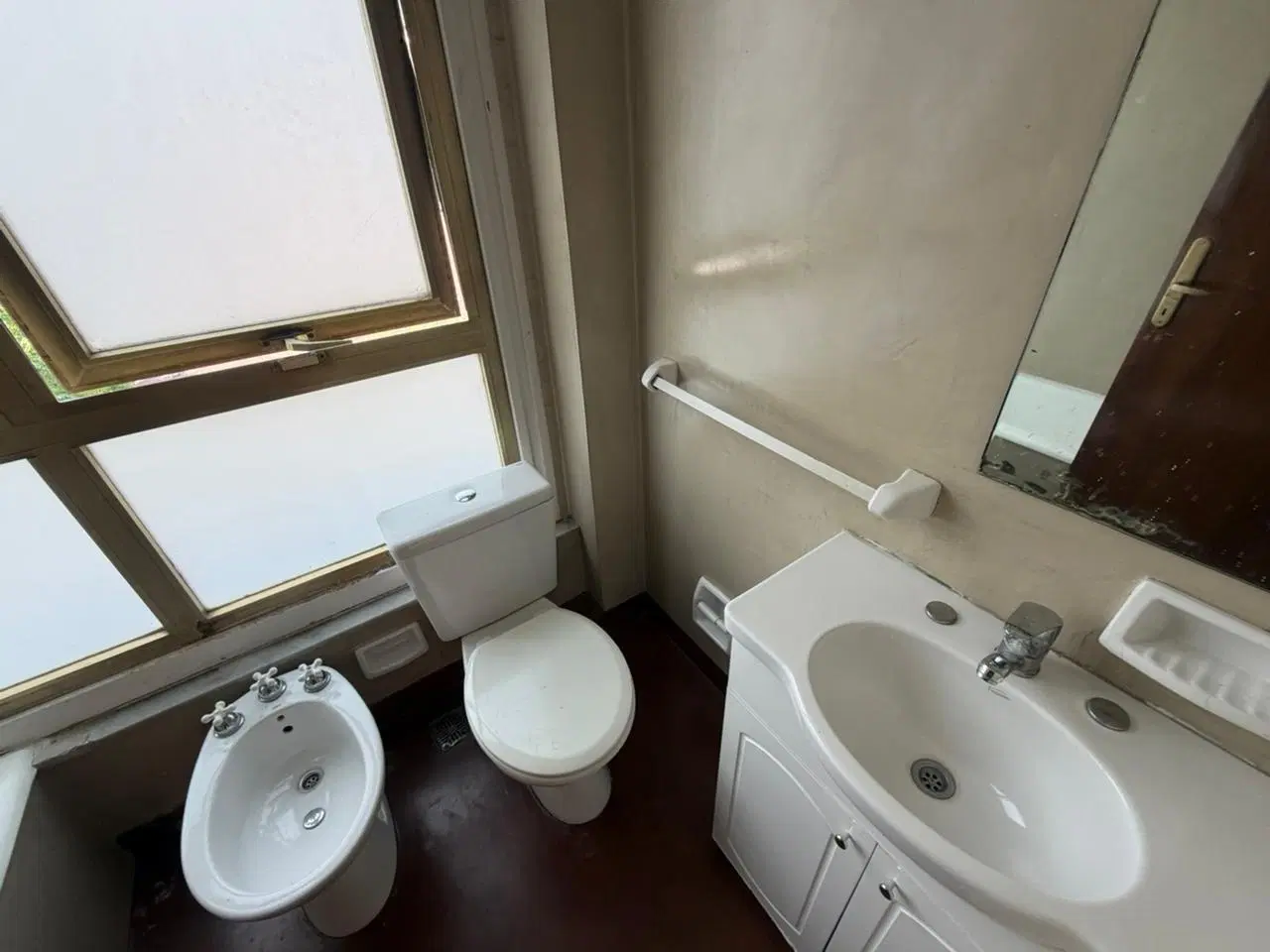 VENTA DEPARTAMENTO 3 AMBIENTES BALCON Y COCHERA RETIRO FINANCIACION 8