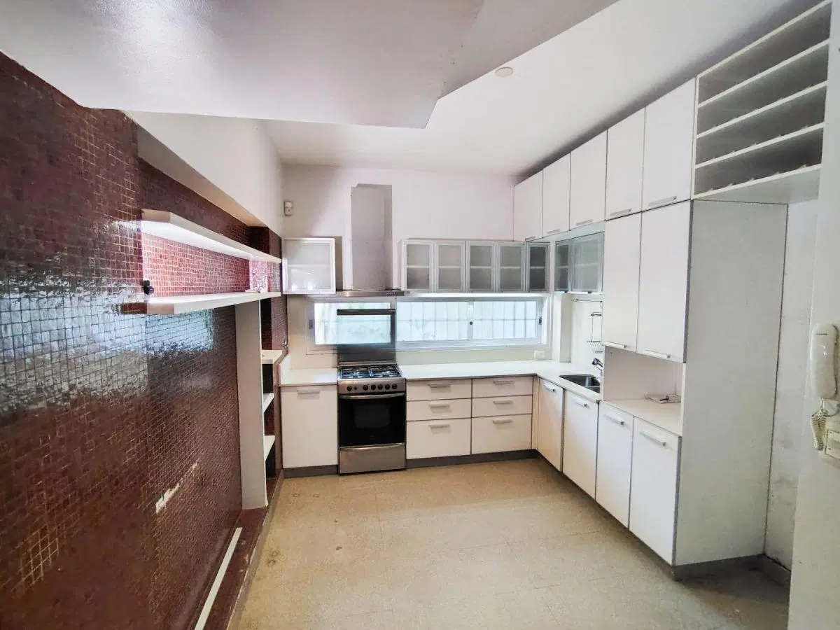 Local Comercial en Belgrano 8