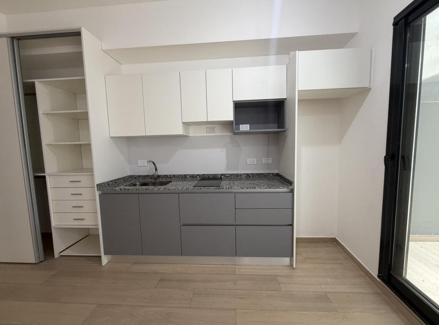 Foto de VENTA MONOAMBIENTE CON PATIO RECOLETA A ESTRENAR, imagen 4