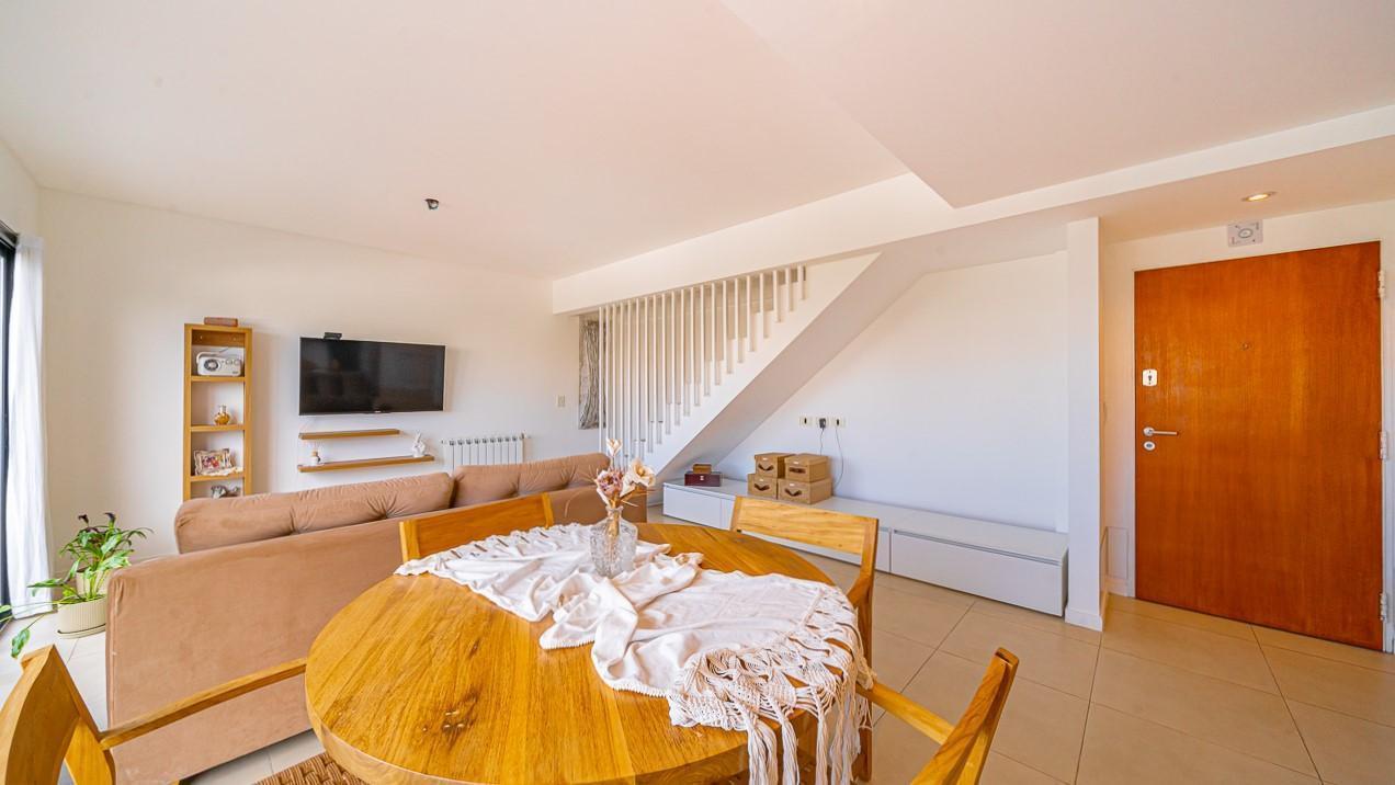 Foto de VENTA DEPARTAMENTO TIPO DUPLEX CATEGORÍA PREMIUM BALCÓN TERRAZA, imagen 2